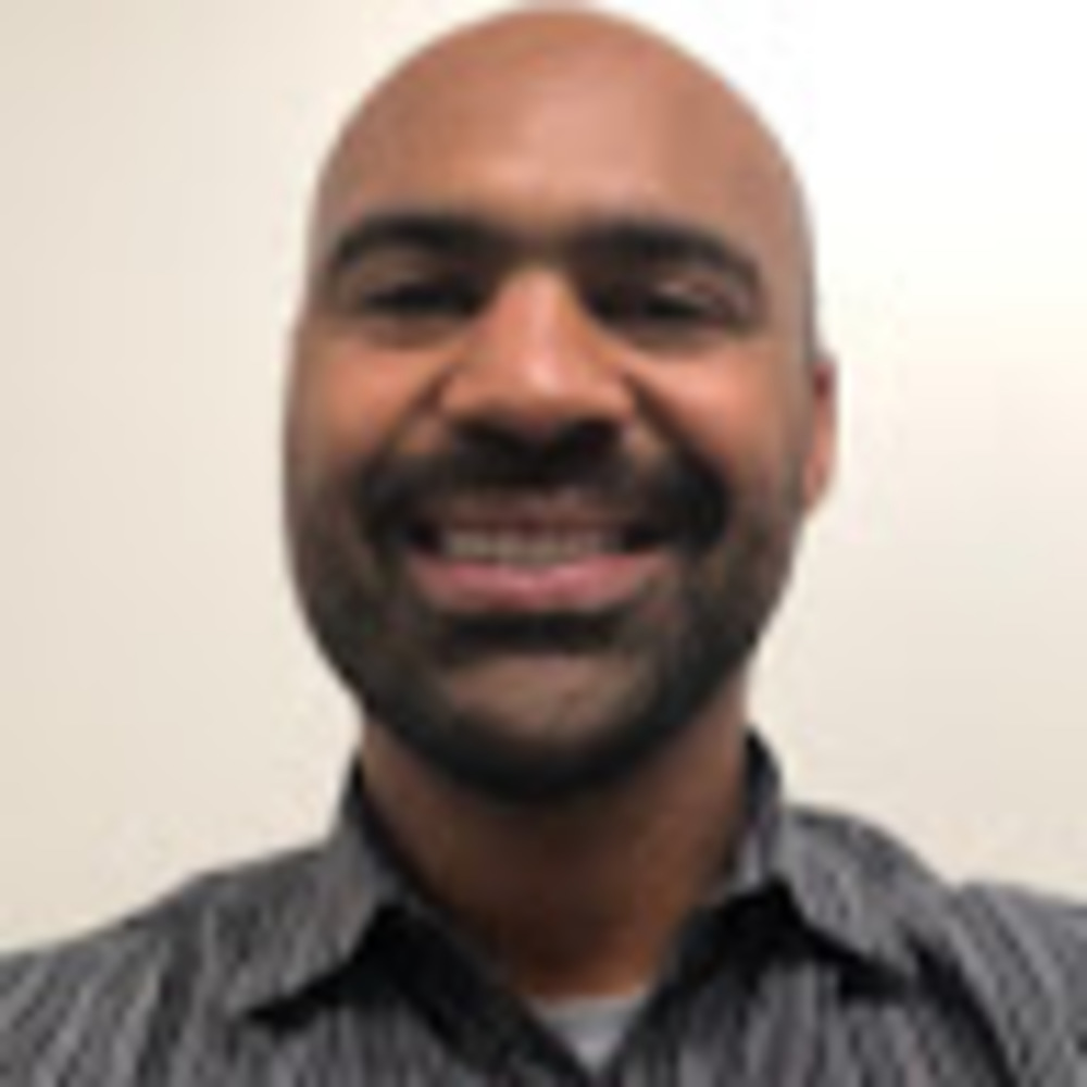 Meet your Posher, Ade